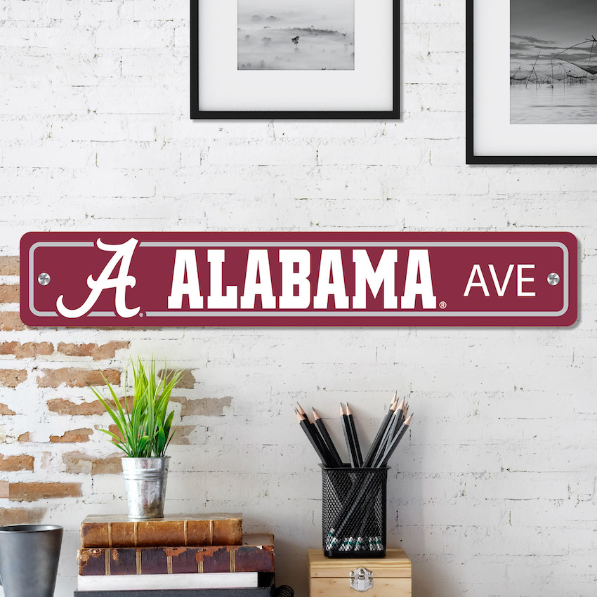 Alabama Crimson Tide Street Sign