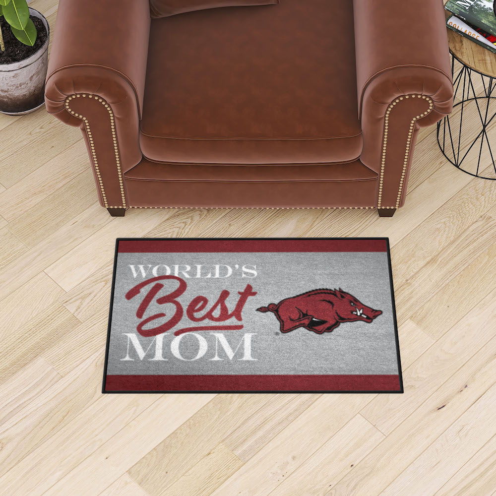 Arkansas Razorbacks 20 x 30 WORLDS BEST MOM Floor Mat