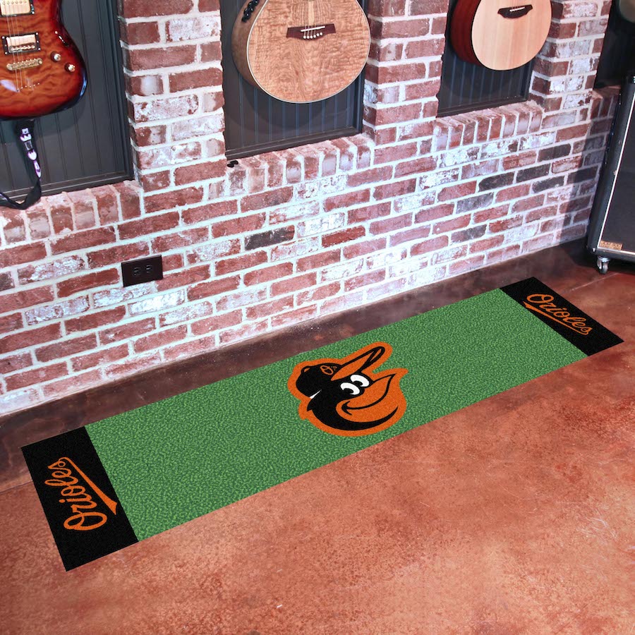 Baltimore Orioles ALT LOGO Putting Green Mat 18 x 72