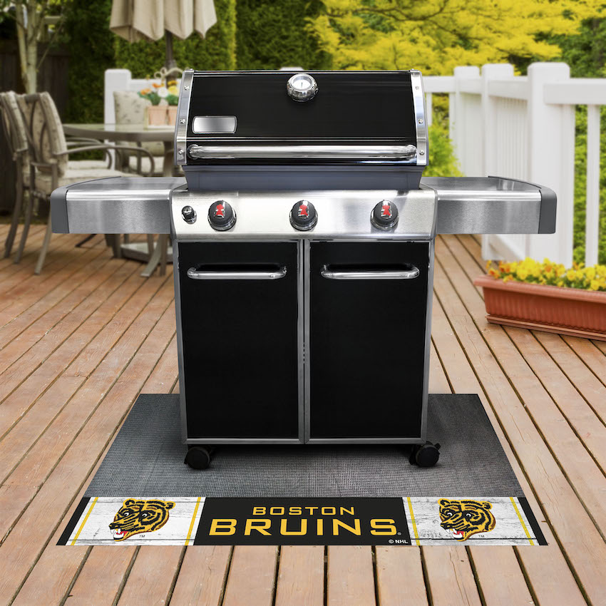 Boston Bruins Vintage Grill Mat - Throwback Logo