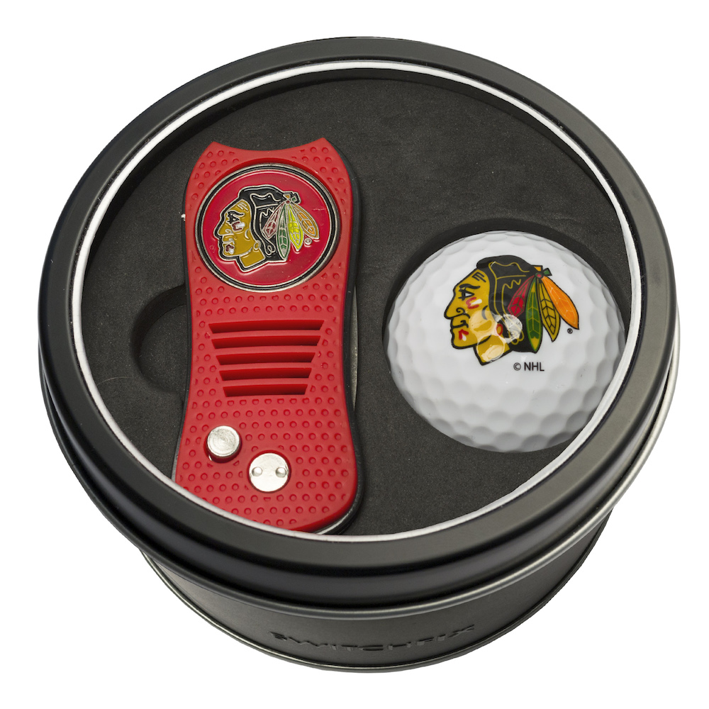 Chicago Blackhawks Switchblade Divot Tool and Golf Ball Gift Pack