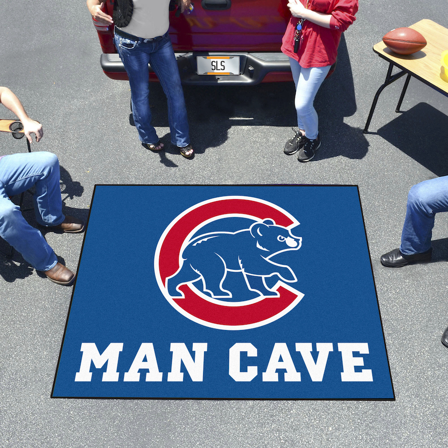 Chicago Cubs ALT LOGO MAN CAVE TAILGATER 60 x 72 Rug