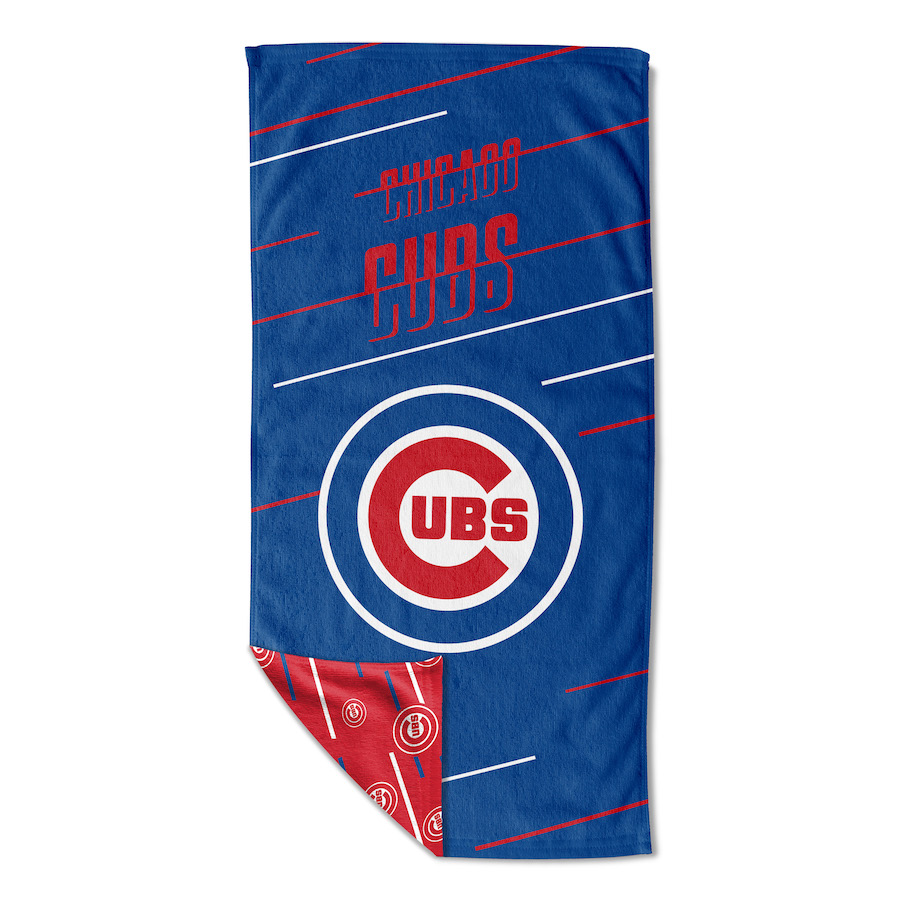 Chicago Cubs Beach Towel and Mesh Bag Set