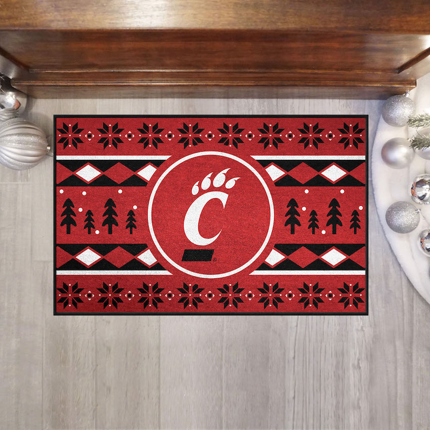 Cincinnati Bearcats HOLIDAY SWEATER 20 x 30 STARTER Floor Mat