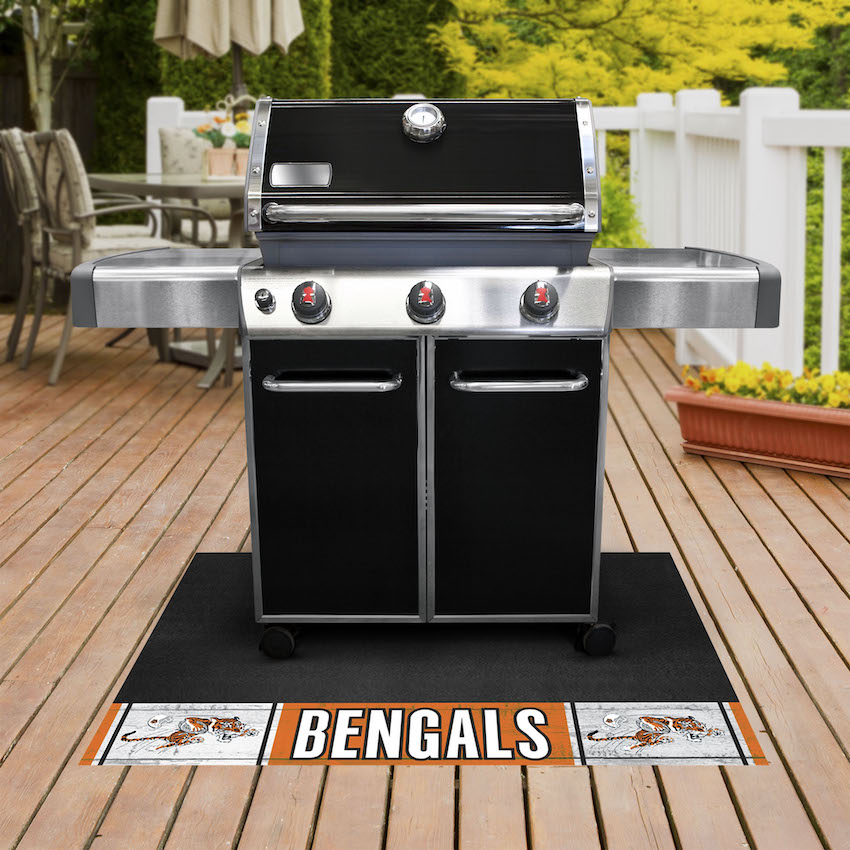 Cincinnati Bengals Vintage NFL Grill Mat Throwback Logo