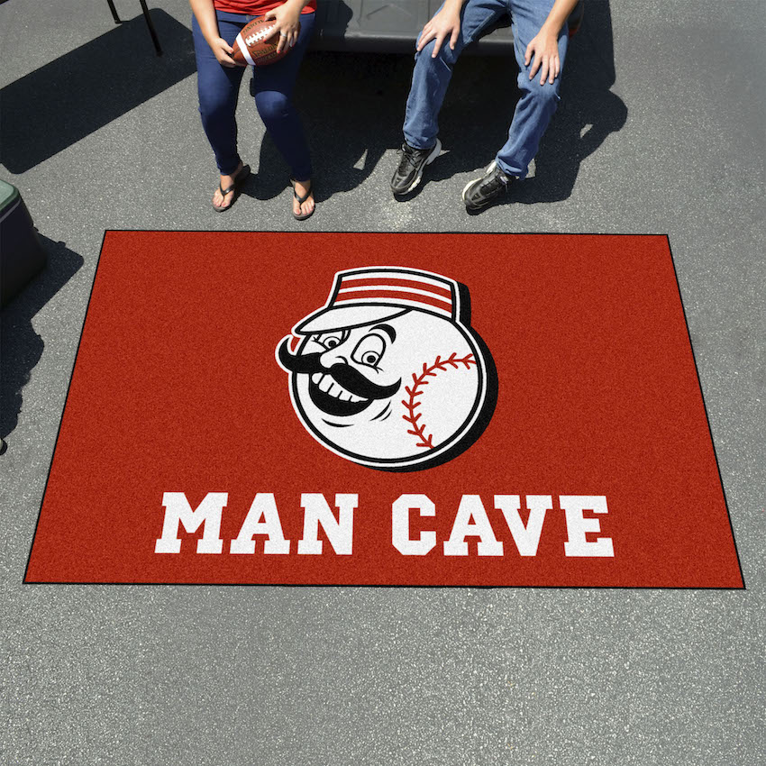 Cincinnati Reds ALT LOGO UTILI-MAT 60 x 96 MAN CAVE Rug