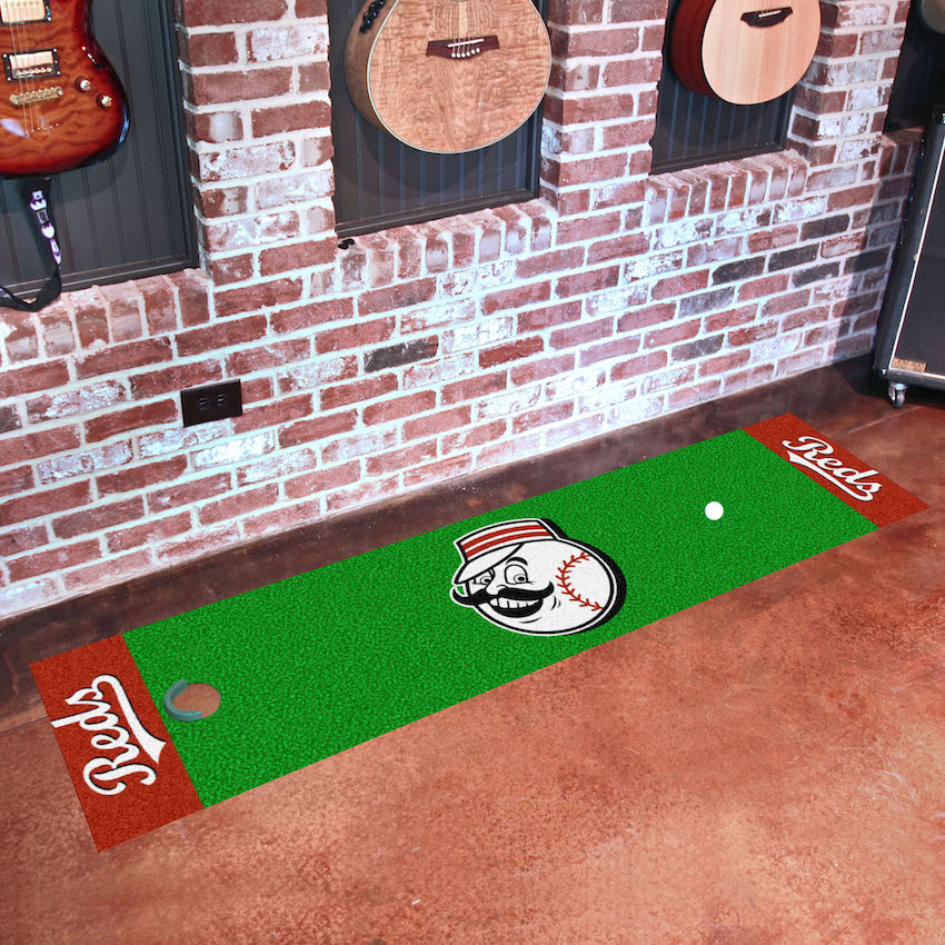 Cincinnati Reds ALT LOGO Putting Green Mat 18 x 72