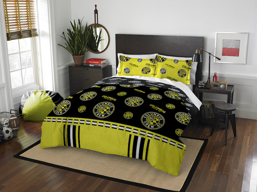 Columbus Crew QUEEN/FULL size Comforter and 2 Shams