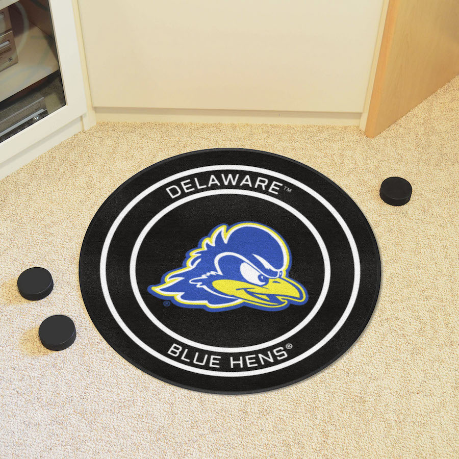 Delaware Blue Hens Round Hockey Puck Mat