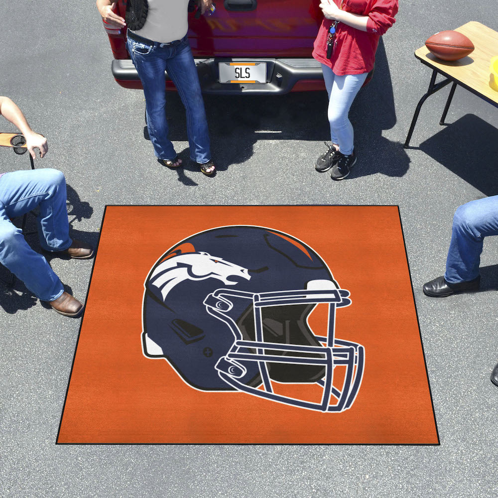 Denver Broncos TAILGATER 60 x 72 Rug - Helmet Logo