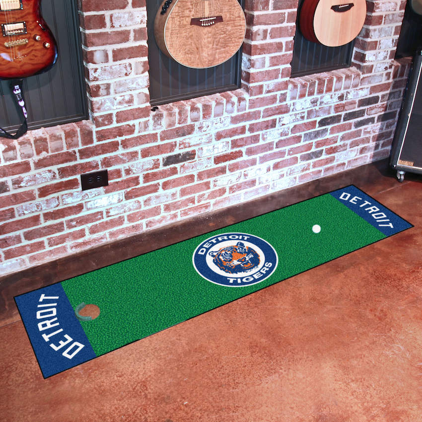 Detroit Tigers MLBCC Vintage 18 x 72 in Putting Green Mat with Throwback Logo