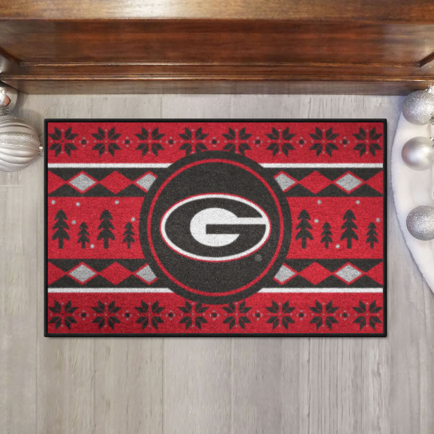 Georgia Bulldogs HOLIDAY SWEATER 20 x 30 STARTER Floor Mat