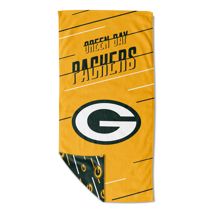 Green Bay Packers Beach Towel and Mesh Bag Set