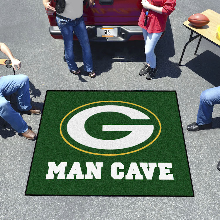 Green Bay Packers MAN CAVE TAILGATER 60 x 72 Rug