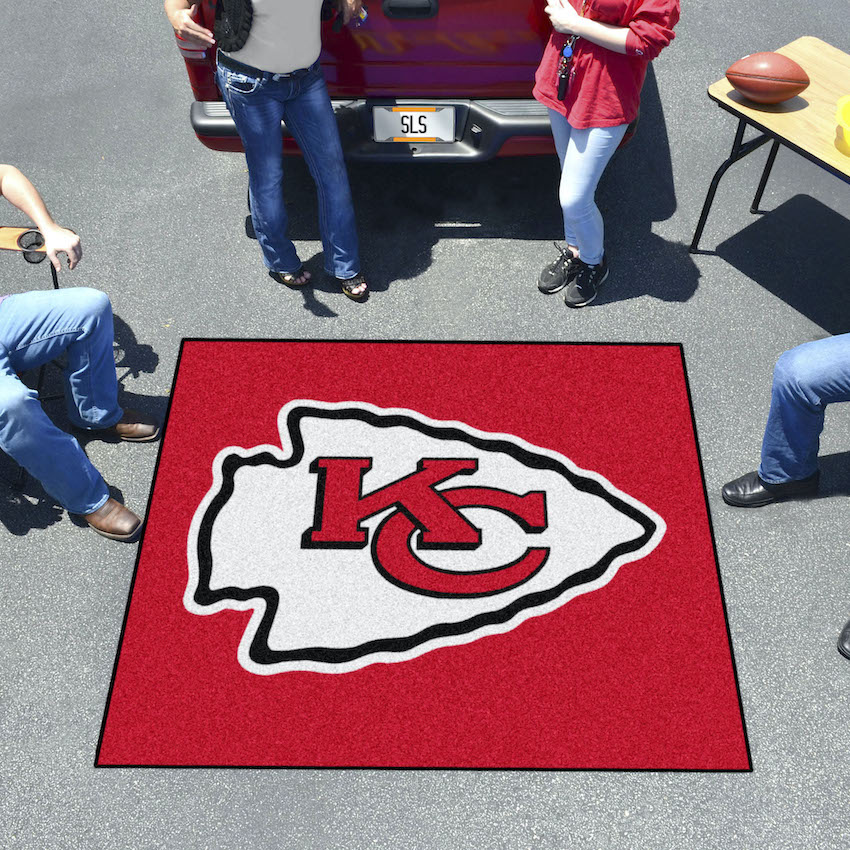 Kansas City Chiefs TAILGATER 60 x 72 Rug - Logo