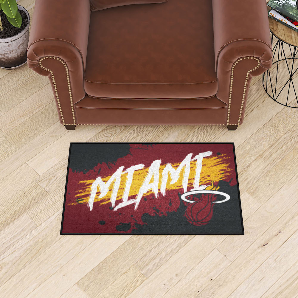 Miami Heat SLOGAN 20 x 30 Starter Floor Mat