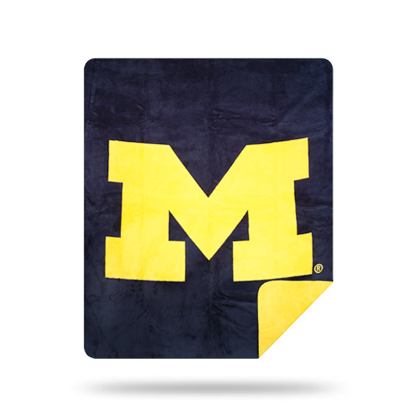 Michigan Wolverines DENALI Silver Knit Throw