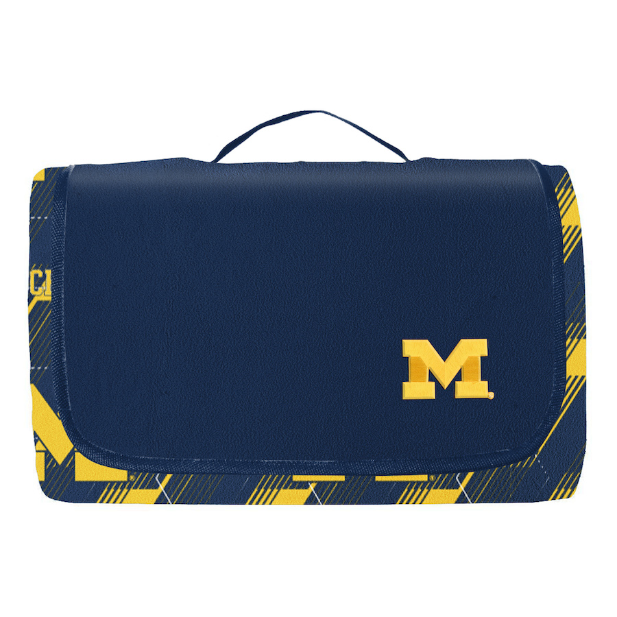 Michigan Wolverines Outdoor Fleece PicNic Blanket 60 x 72