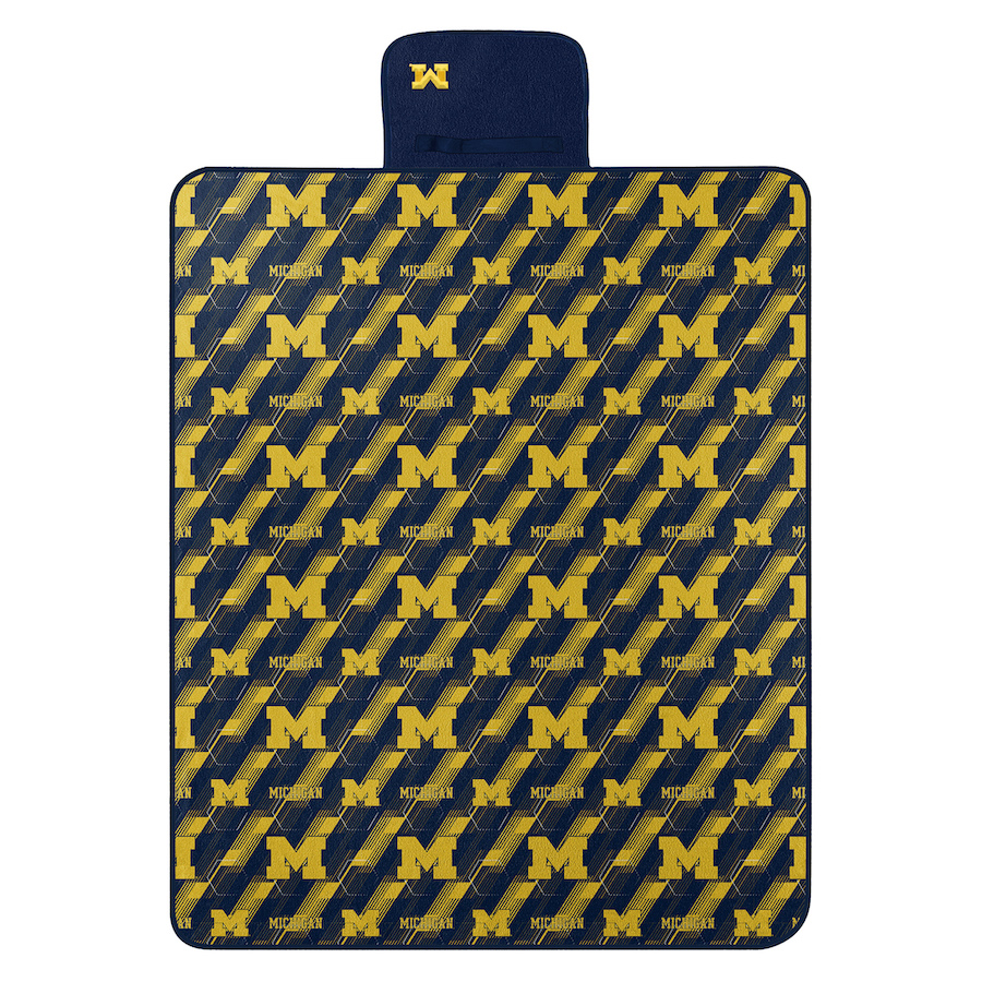 Michigan Wolverines Outdoor Fleece PicNic Blanket 60 x 72