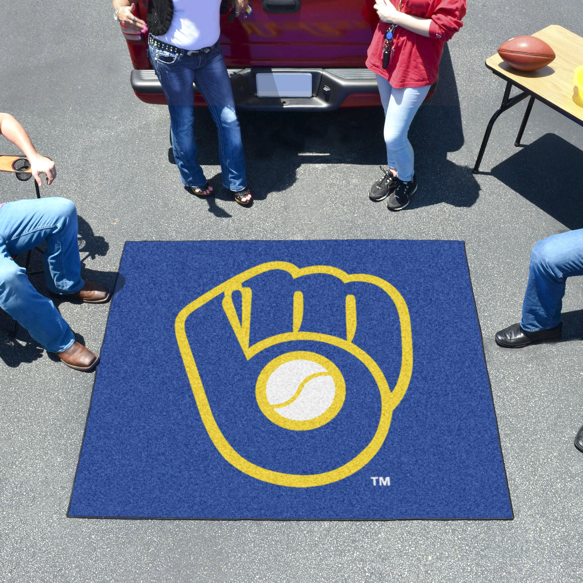 Milwaukee Brewers MB LOGO MB LOGO TAILGATER 60 x 72 Rug