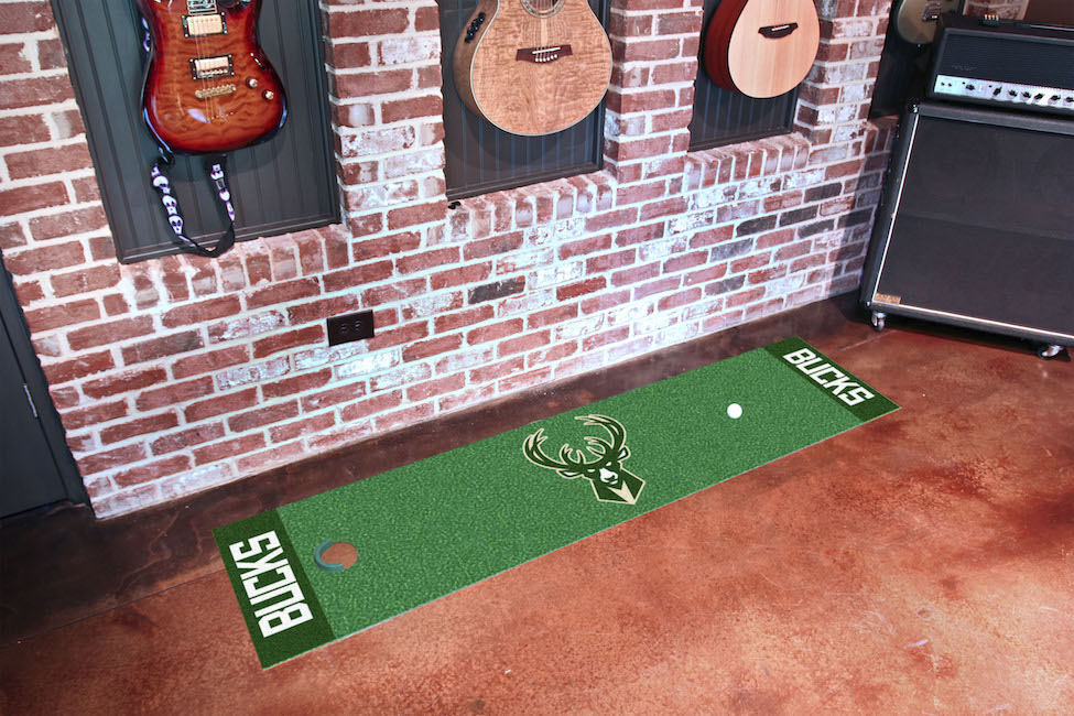 Milwaukee Bucks Putting Green Mat 18 x 72