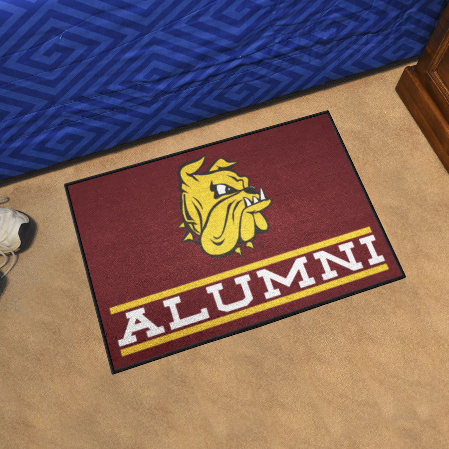 Minnesota Duluth Bulldogs ALUMNI 20 x 30 Starter Floor Mat