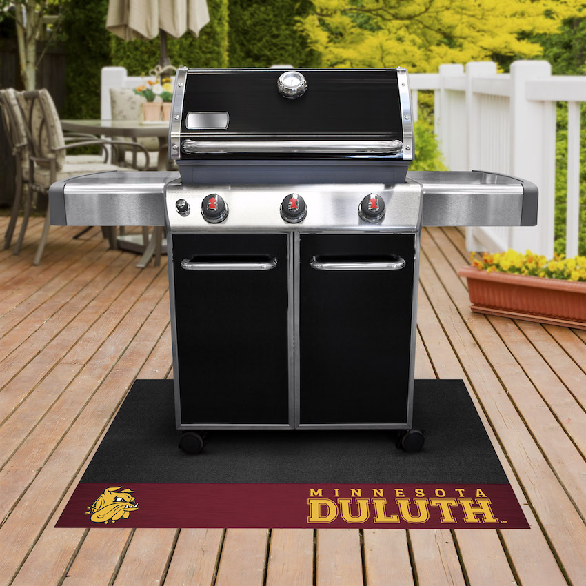 Minnesota Duluth Bulldogs NCAA Grill Mat