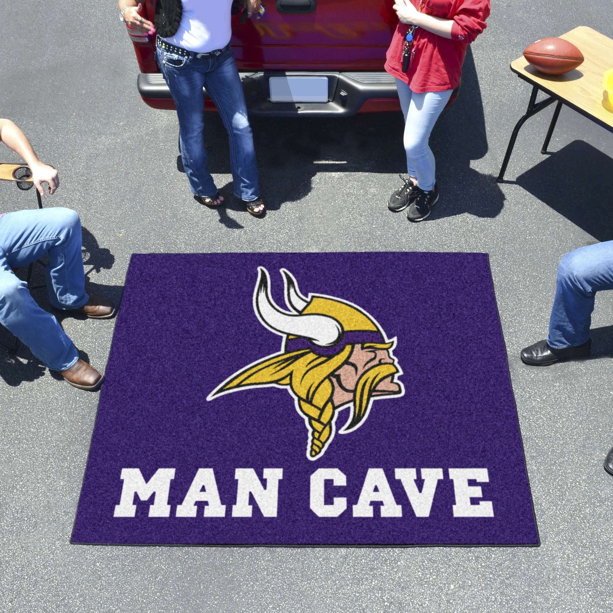 Minnesota Vikings MAN CAVE TAILGATER 60 x 72 Rug