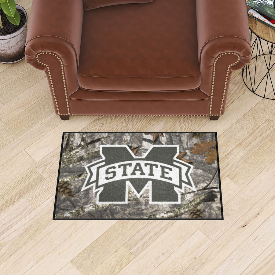 Mississippi State Bulldogs CAMO 20 x 30 Starter Floor Mat