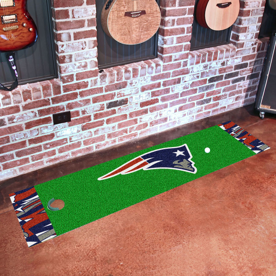 New England Patriots NFL X-FIT Putting Green Mat 18 x 72