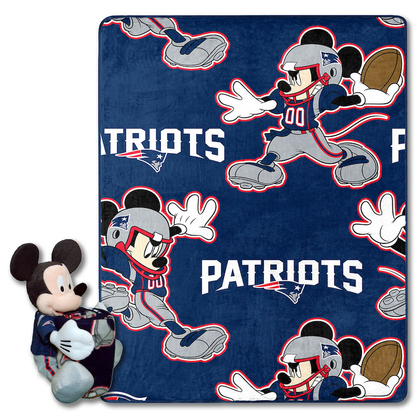 New England Patriots Disney Mickey Mouse Hugger and Silk Blanket Set