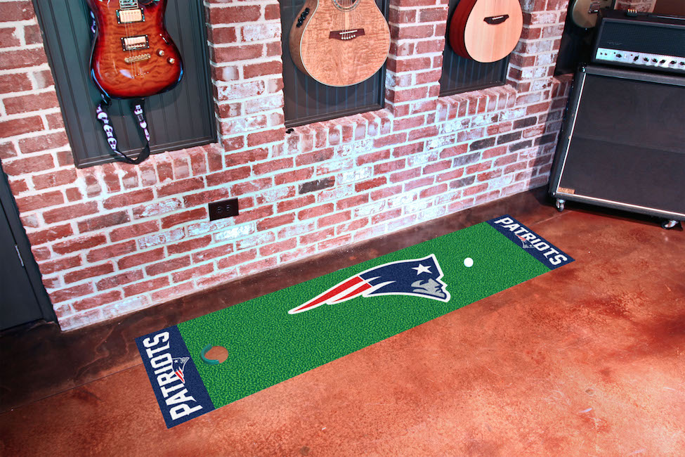 New England Patriots Putting Green Mat 18 x 72