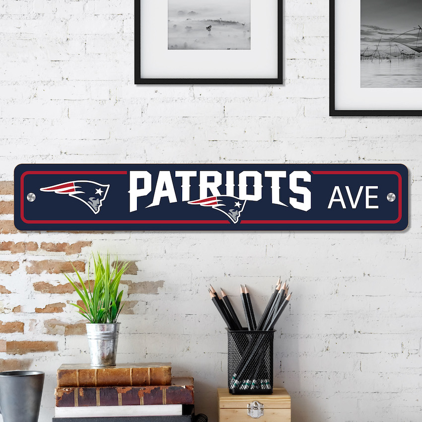 New England Patriots Street Sign