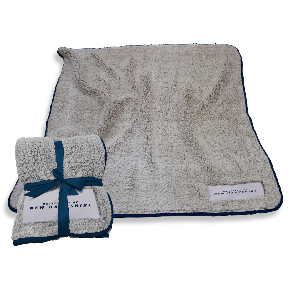 New Hampshire Wildcats Frosty Throw Blanket