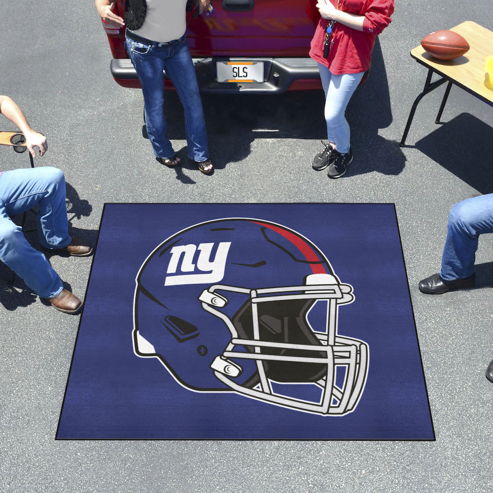 New York Giants TAILGATER 60 x 72 Rug - Helmet Logo