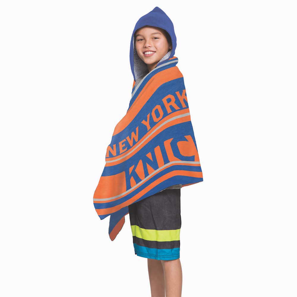 New York Knicks Youth Hooded Beach Towel