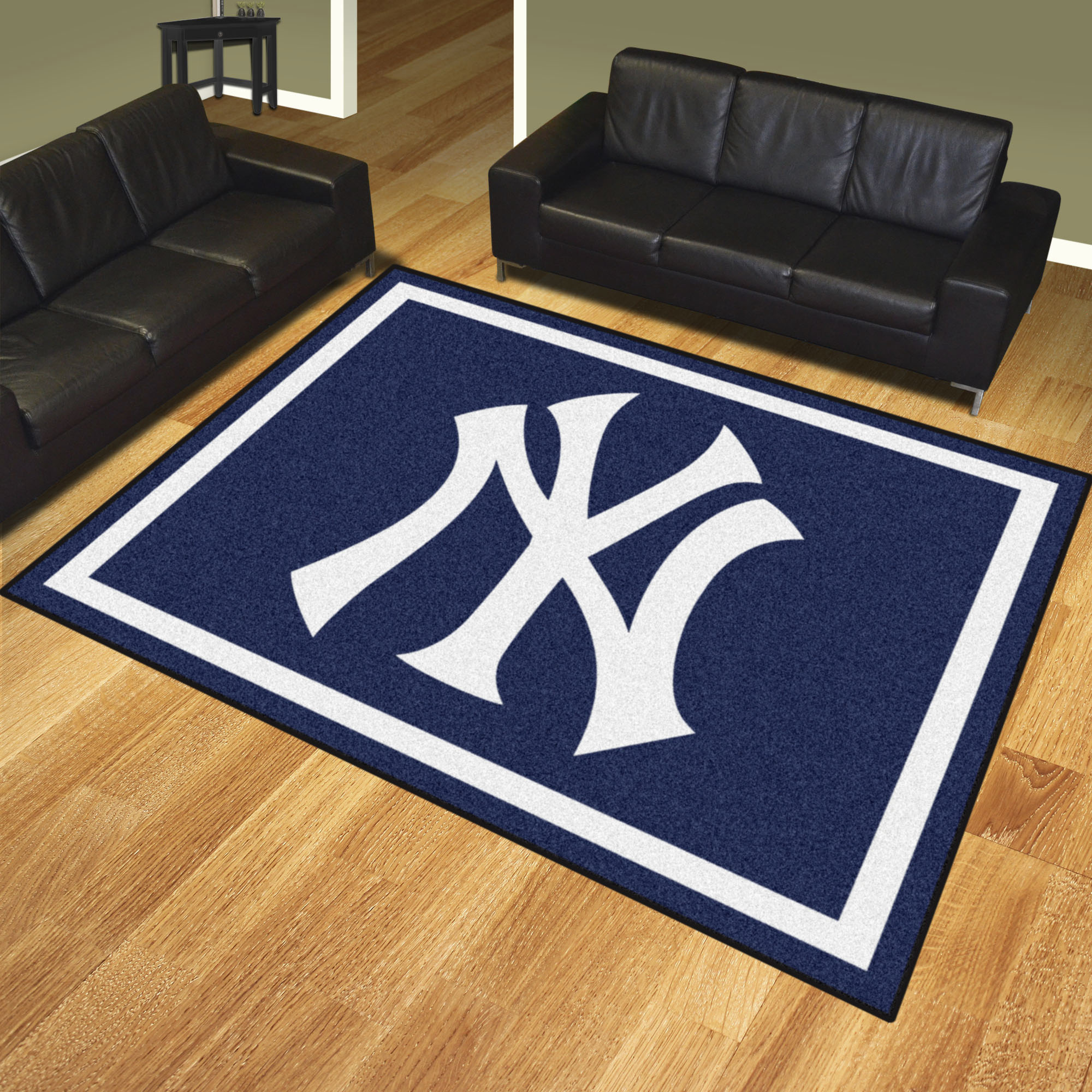 New York Yankees Ultra Plush 8x10 Area Rug