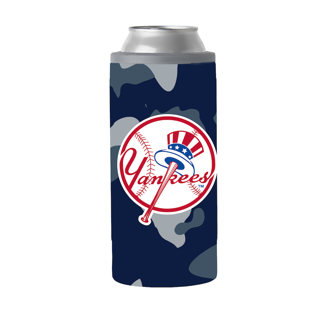 New York Yankees Camo Swagger 12 oz. Slim Can Coolie