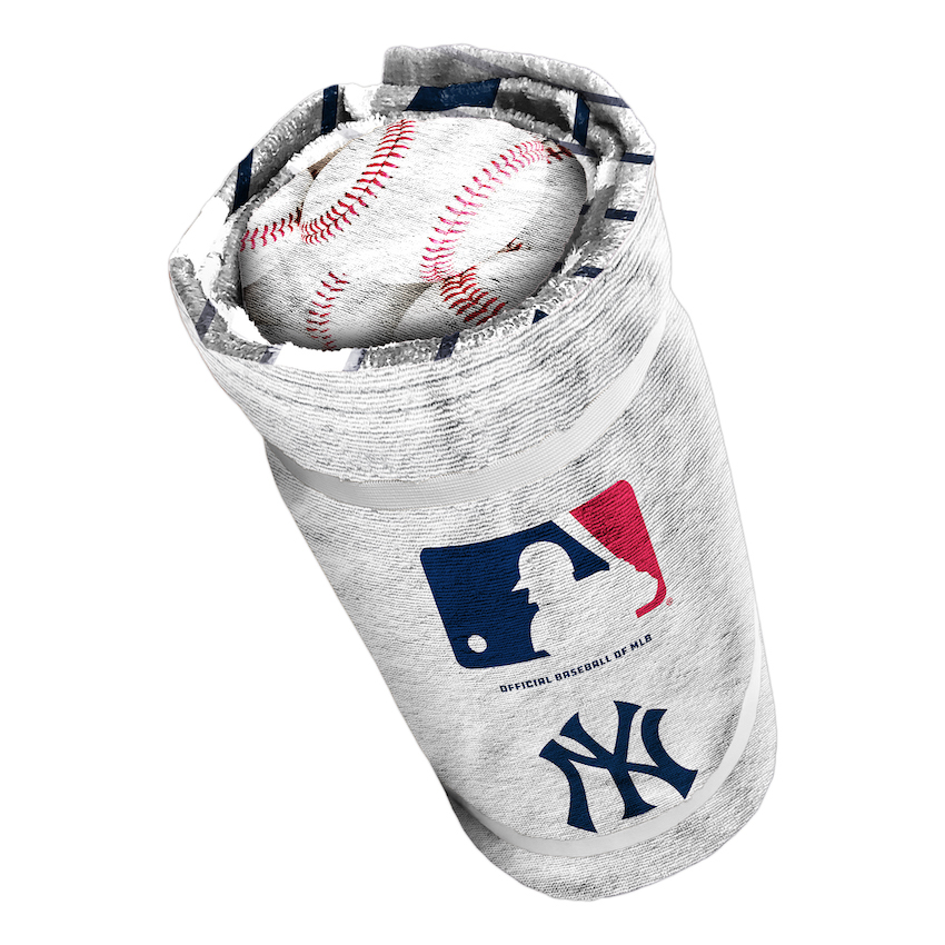 New York Yankees Comfort Towel