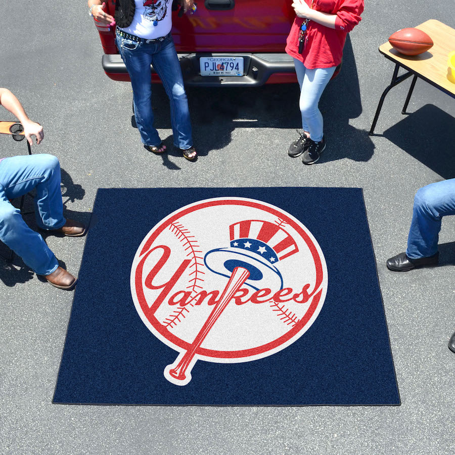 New York Yankees Top Hat TAILGATER 60 x 72 Rug