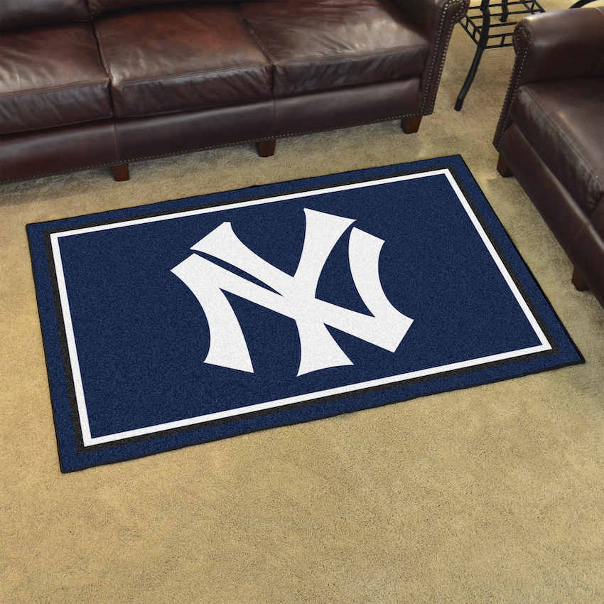 New York Yankees MLBCC Vintage 4x6 Area Rug Throwback Logo