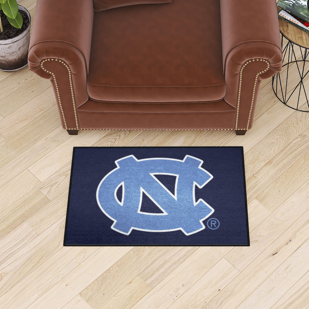 North Carolina Tar Heels 20 x 30 STARTER Floor Mat - Alt Color