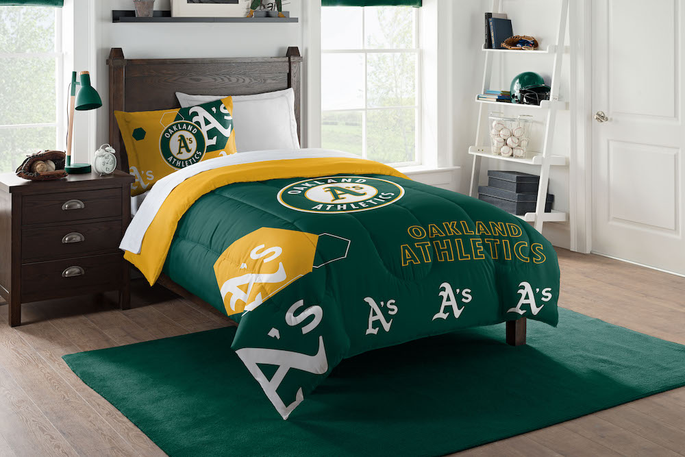 Oakland A's Twin Comforter Set with Sham