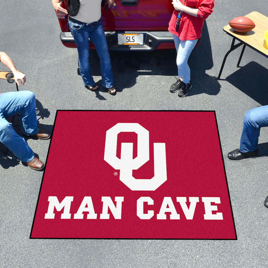 Oklahoma Sooners MAN CAVE TAILGATER 60 x 72 Rug