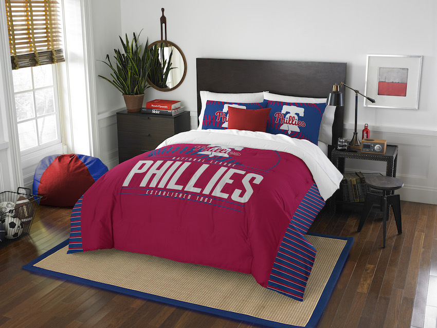 Philadelphia Phillies QUEEN/FULL size Comforter and 2 Shams