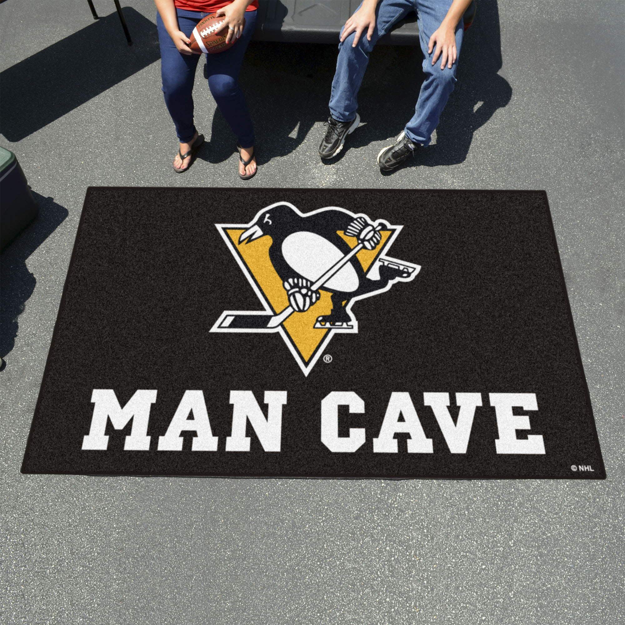 Pittsburgh Penguins UTILI-MAT 60 x 96 MAN CAVE Rug