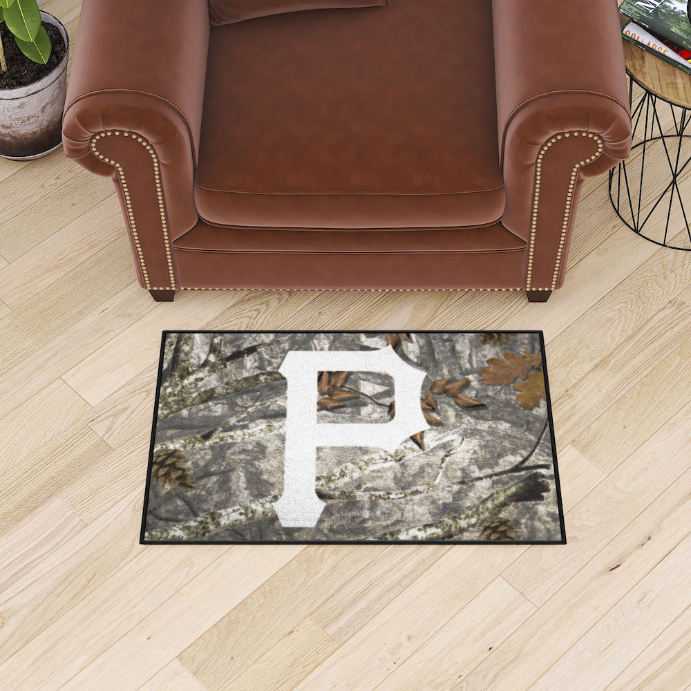 Pittsburgh Pirates CAMO 20 x 30 Starter Floor Mat