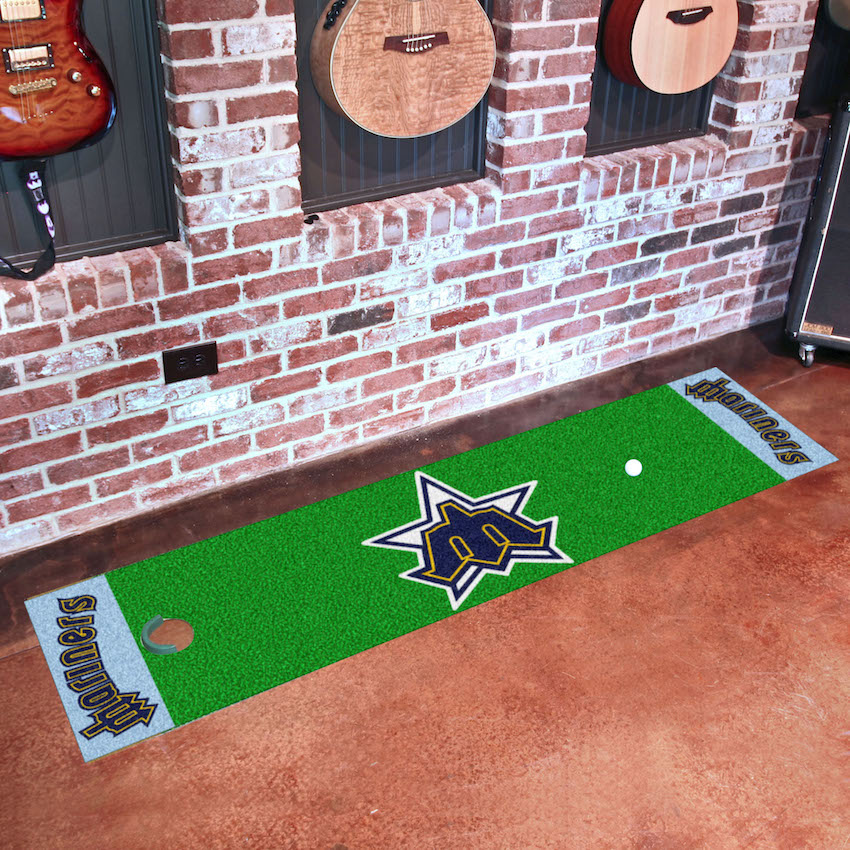 Seattle Mariners MLBCC Vintage 18 x 72 in Putting Green Mat with Throwback Logo