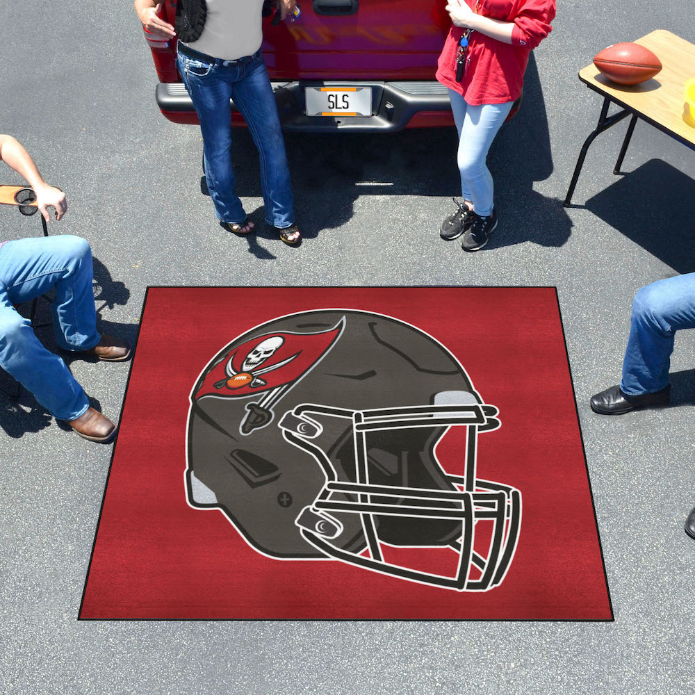 Tampa Bay Buccaneers TAILGATER 60 x 72 Rug - Helmet Logo