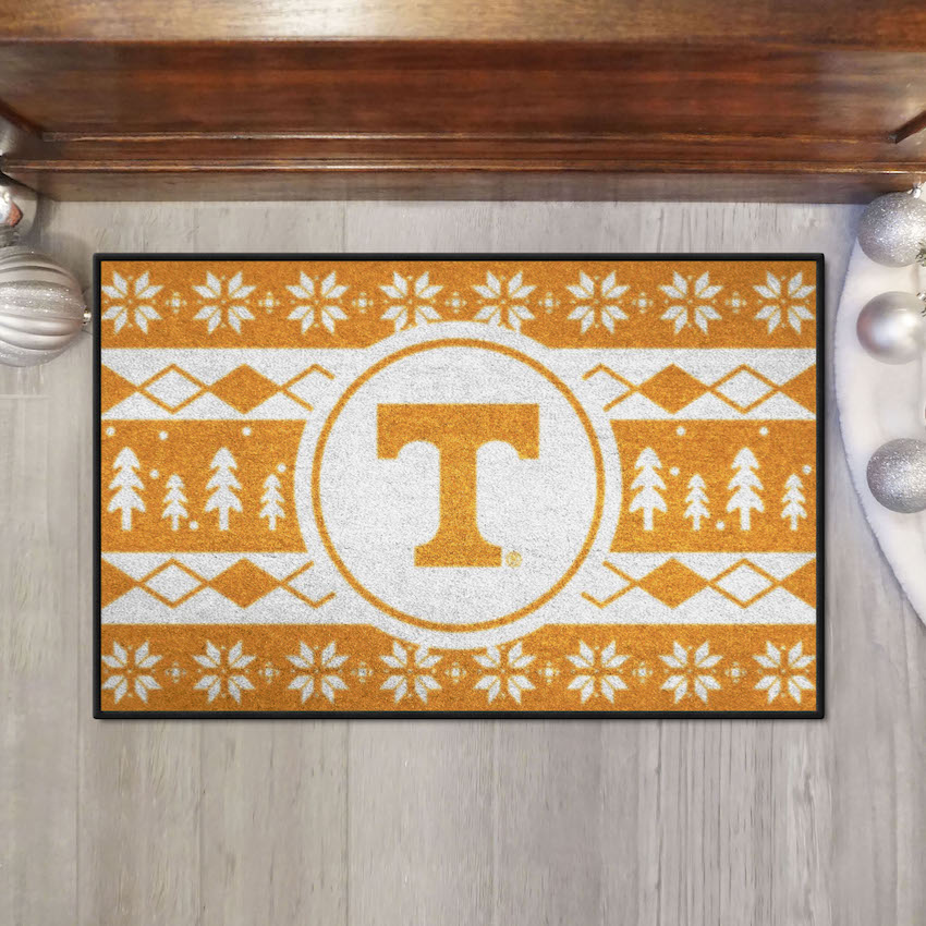 Tennessee Volunteers HOLIDAY SWEATER 20 x 30 STARTER Floor Mat